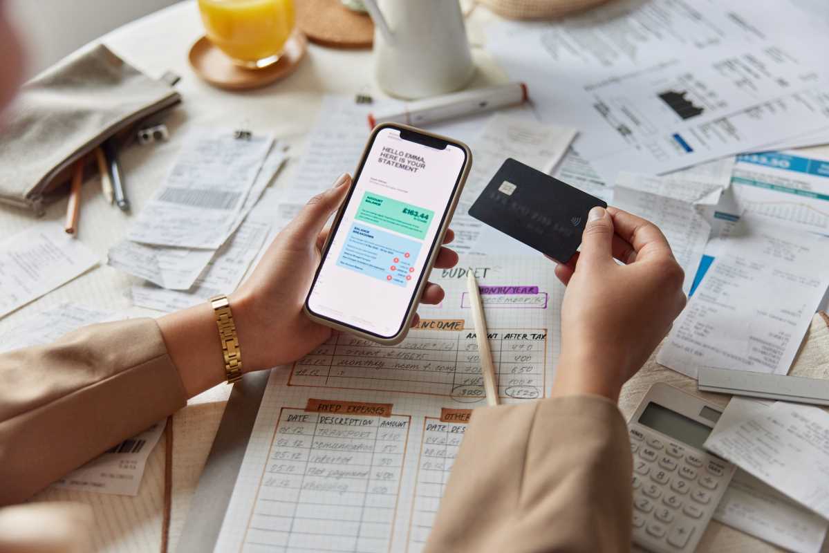 5 Innovative Ways to Budget for Seasonal Freelance Income Fluctuations