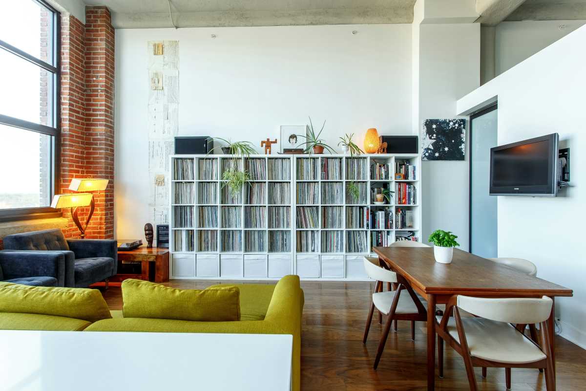 Refresh Your Living Room Using These Affordable and Essential Furniture Pieces